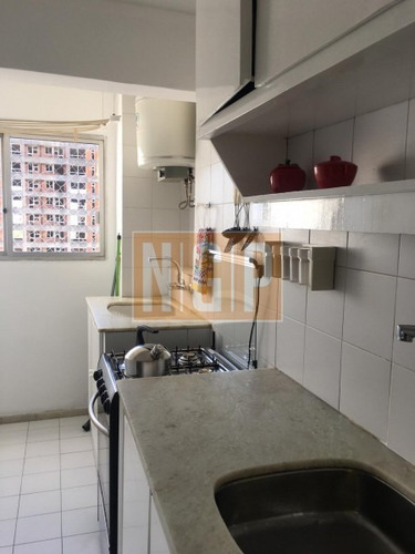 Apartamento En Roosevelt, 3 Dormitorios *-ref:17233