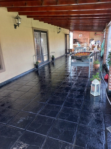 Imagen 25 de 30 de Hermosa Casa Con Pileta En Barrio Cerrado Los Fresnos Uribelarrea