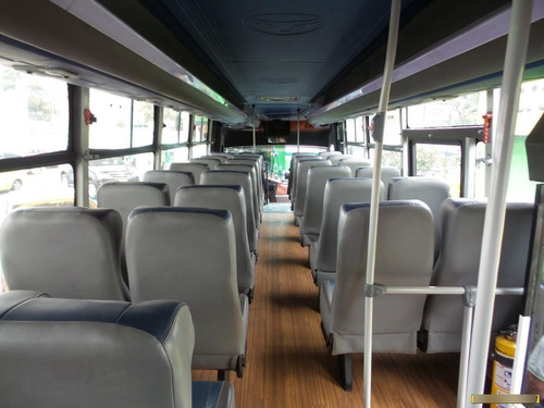Imagen 8 de 13 de Autobuses Buses Mercedes Benz