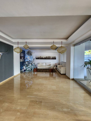 Se Vende Apartamento En El Parral Planta 100% Valencia