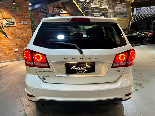Imagem 6 de 14 de Dodge Journey
