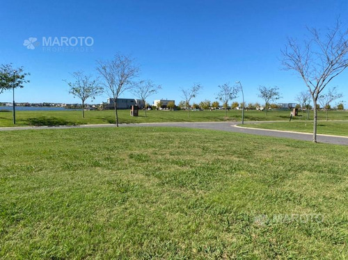 Imagen 6 de 9 de Lote En Venta En Barrio Puertos Del Lago - Maroto Propiedades