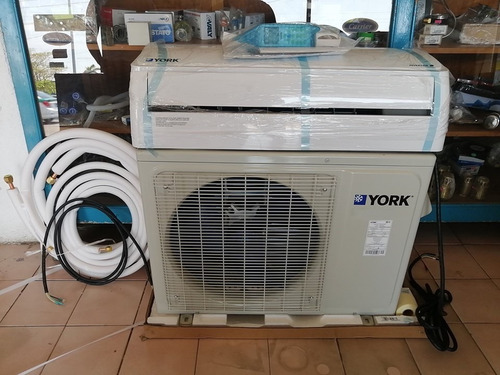 Aire Acondicionado Minisplit York Frio Calor 1 Ton 220v