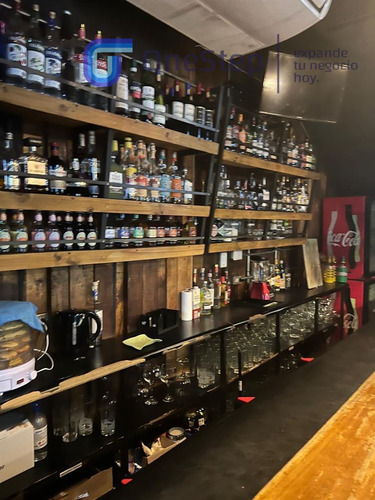Derecho De Llaves De Un Emblemático Resto/bar. Providencia.