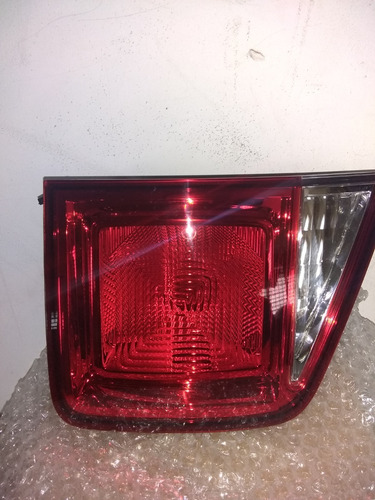 Stop Trasero Derecho Chevrolet Orlando 95484949