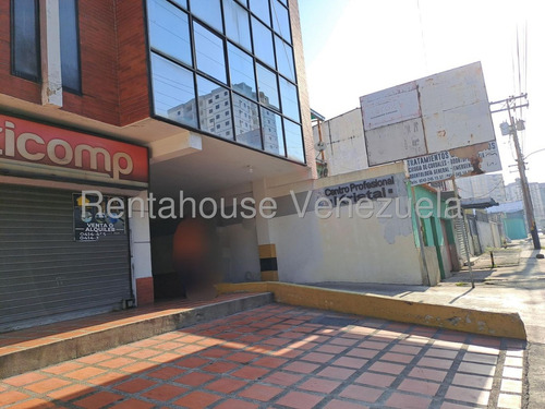 Bella Oficina En Venta Amoblada Zona Centro Calle Rivas Maracay 25-17456 Hc