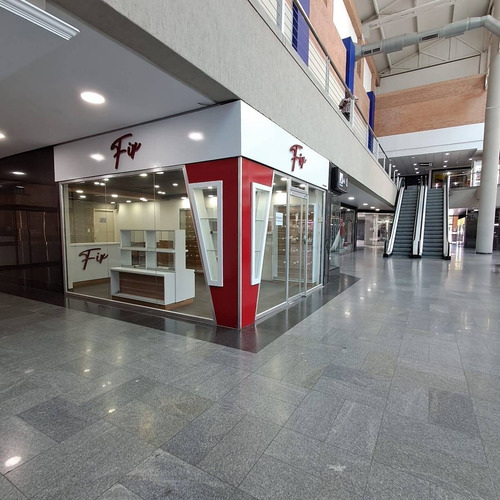 Se Alquila Local Comercial En C.c. Cristal, Naguanagua | Ap