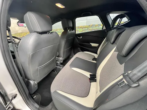 Renault Captur 2.0 Intens Automática