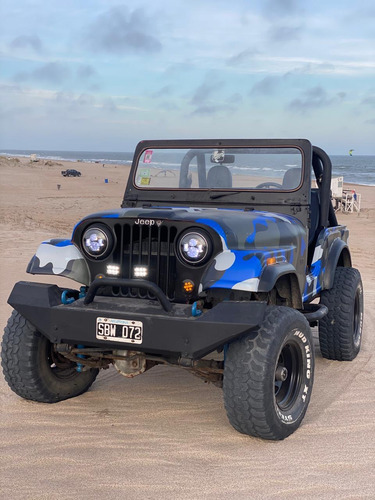 Jeep Ika 4x4 Motor Ford V8