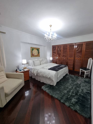 Lujoso Y Amplio Apartamento En Los Nuevos Teques, Estado Miranda.