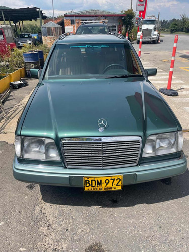 Mercedes Benz E 320t