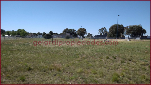 Imagen 2 de 4 de Venta Terreno Con Servicios Barrio La Merced 13 Bahia Blanca