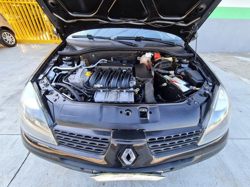 Imagem 14 de 14 de Clio Sed. Hi-flex/exp.hi-flex 1.6 16v 4p 2005/2006