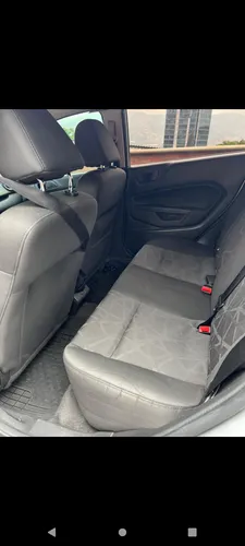 Ford Fiesta 1.6 Hatchback Mecánica