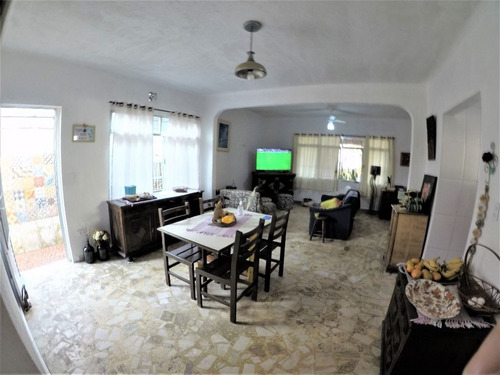 Imagem 10 de 30 de Casa Térrea Isolada Perto Da Praia Com 3 Dormitórios Sendo 1 Suíte E 3 Vagas À Venda, 250 M² De Terreno Por R$ 390.000 - Mirim - Praia Grande/sp - Ca0551