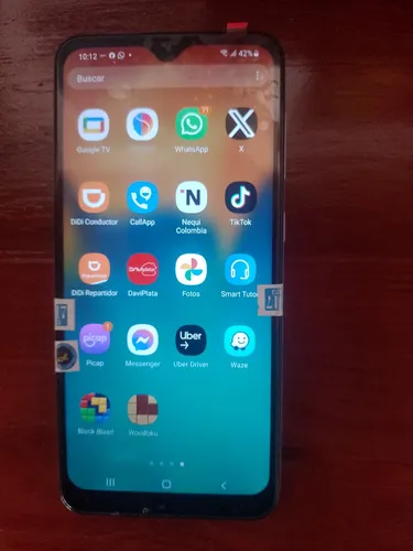Celular Samsung Galaxia A30 (Usado)