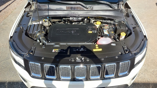 Jeep Compass 2.0 Longitude Aut. 5p