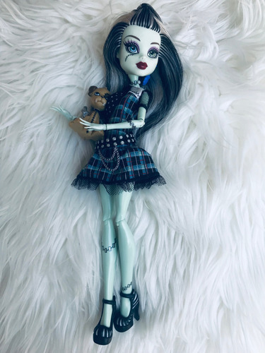 Muñeca Monster High Frankie Stein Primera Edición