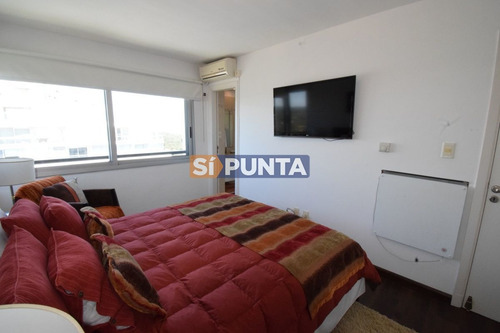 Imagen 29 de 30 de Pent House , 3 Dormitorios A Nuevo ! Con Servicios!