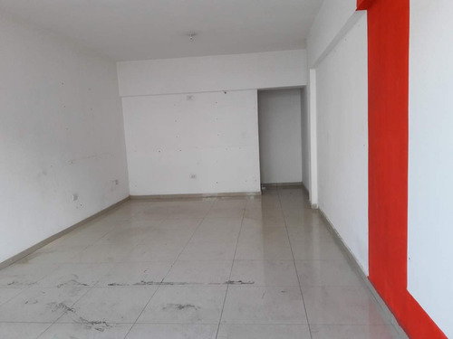 Imagen 10 de 13 de Alquiler - Local Comercial - Centro, Catamarca Esq. Alvear