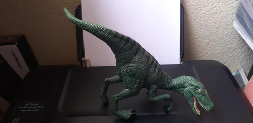 2015 Hasbro Jurassic World Velociraptor Charlie Figure 15 Cm
