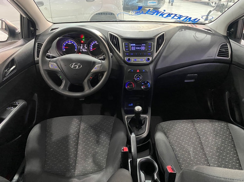 Imagem 5 de 20 de Hyundai Hb20 1.0 Comfort 12v 2018