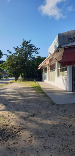 Local En Venta Sobre Avenida Intermedanos Esquina Corvina