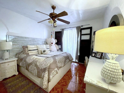 Casa Con Casita En Venta En San Miguel Vive Y Renta En Excelente Ubicación