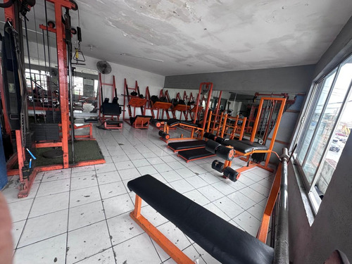 Venta De Local En Escobedo, N.l. En Esquina Edificio Completo Incluye Renta De Anuncio Panoramico