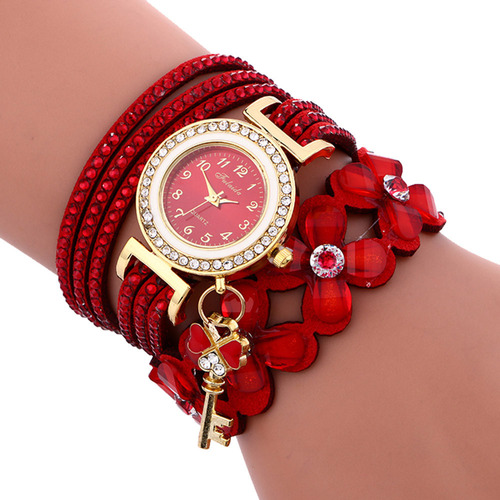 Reloj De Pulsera Chimes De Piel Con Diamantes Para Mujer