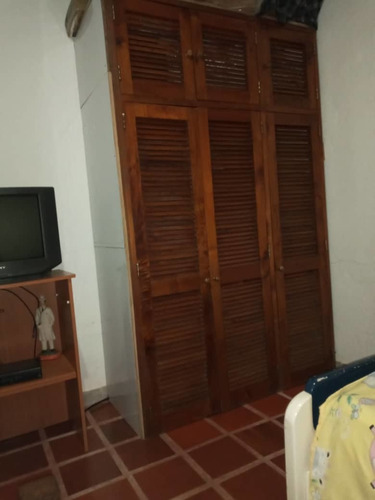 Imagen 10 de 14 de 2 Casas Calle Pardillar Lagunetica Los Teques