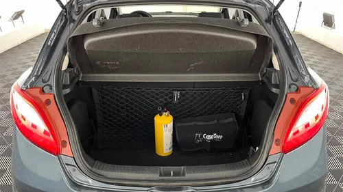 Mazda 2 15HM1C MT