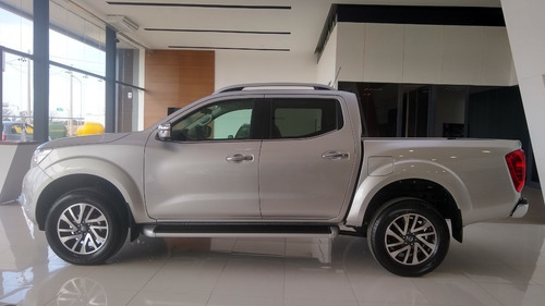 Nissan Frontier Le 4x4 At