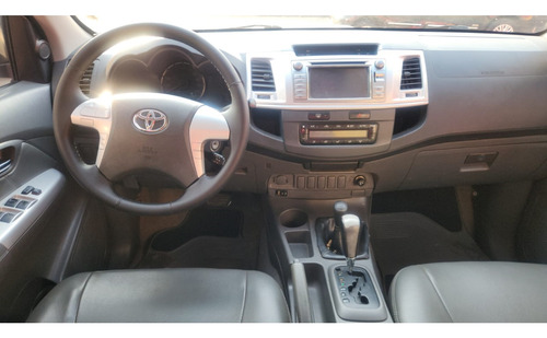 Toyota Hilux 3.0 SRV 4X4 CD 16V TURBO INTERCOOLER DIESEL 4P AUTOMÁTICO