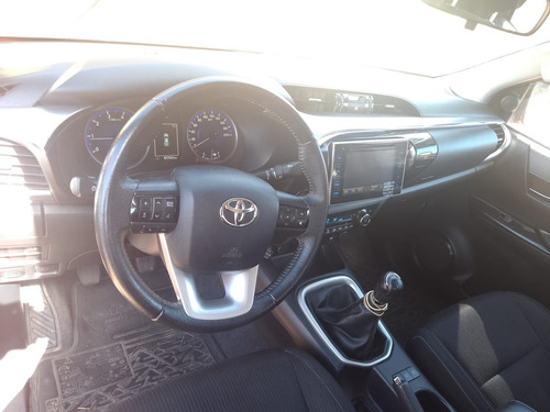 Toyota Hilux Pick-Up 2.8 Cd Srv 177cv 4x2
