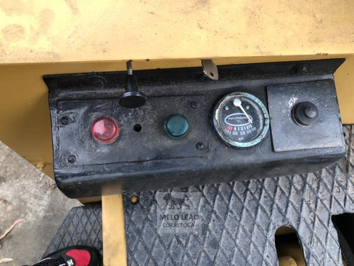 Guindaste De 5 Toneladas Canarinho Hyster K-110 - Ano 1982