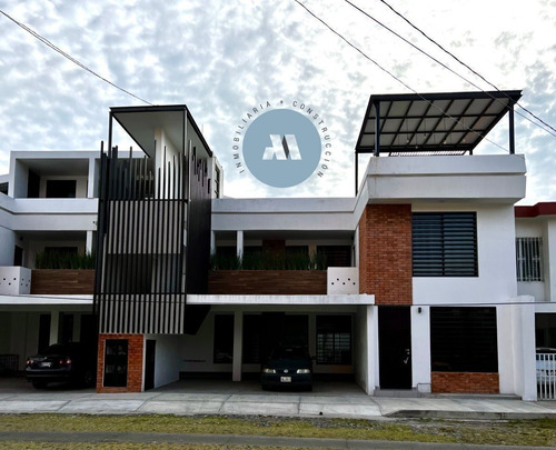 Departamento Amueblado Con A/c En Renta Excelente Ubicación Céntrica En Colima
