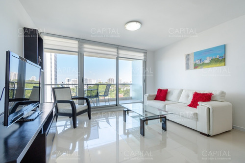 Apartamento De Dos Dormitorios En Alquiler En Punta Del Este