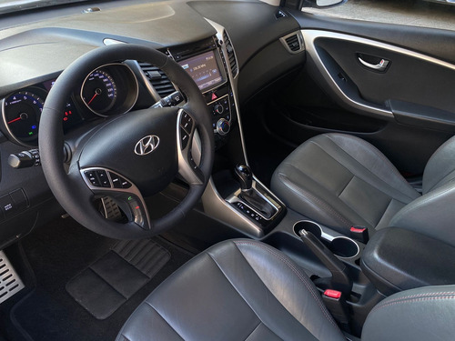 Imagem 11 de 15 de Hyundai I-30 Gls 1.8 Automatico 2016 Completo Teto Couro Top