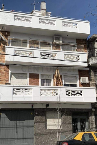 Venta Galpón/depósito-paternal-300m2-uso Mixtura 3-polo Audiovisual Apto Crédito