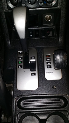 Imagem 11 de 11 de Mitsubishi Pajero Full 2006 3.8 V6 2 Pt Sucata Baixa Detran