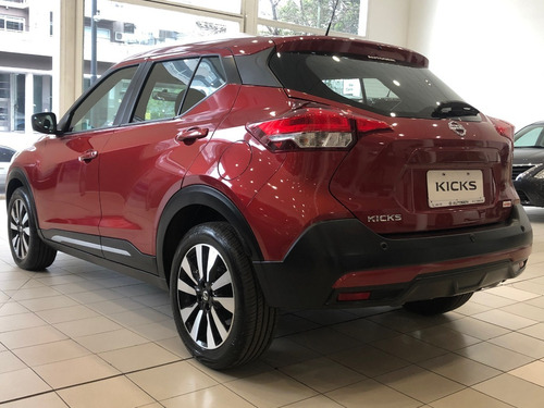 Nissan Kicks Advance Mt .......