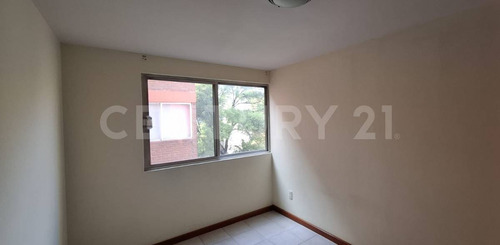 Departamento En Venta En Colonia El Recreo, Azcapotzalco, Ciudad De México.