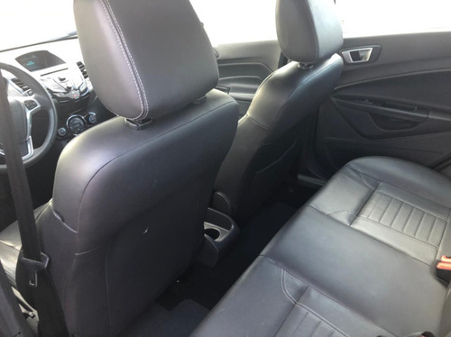 New Fiesta Hatch Titanium 1.6 Mecanico