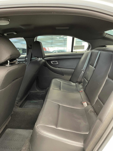 Imagen 8 de 13 de Ford Taurus Police Interceptor