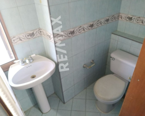 Re/max 2mil Vende Oficina En Centro Empresarial Esparta, Av. Jóvito Villalba, Mun Maneiro, Isla De Margarita, Edo. Nueva Esparta