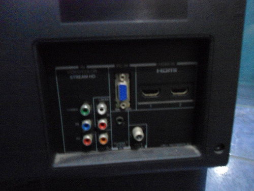 Imagen 8 de 8 de Rematotelevisor Lcd Toshiba 32¨ 32dt2ul1 Negociable