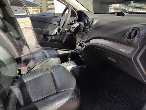 Imagen 10 de 14 de Chevrolet Aveo