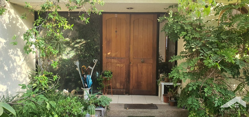 Encantadora Casa Estilo Colonial En Ubicación Privilegiada
