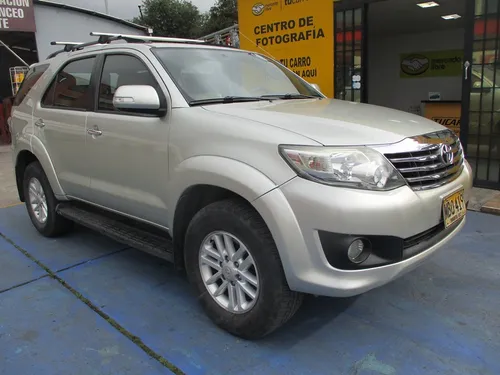 Toyota Fortuner Sr5 4x2 2700cc At Aa